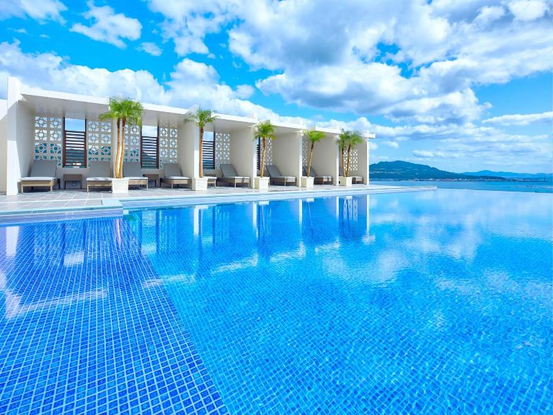 Ala Mahaina Condo Hotel image