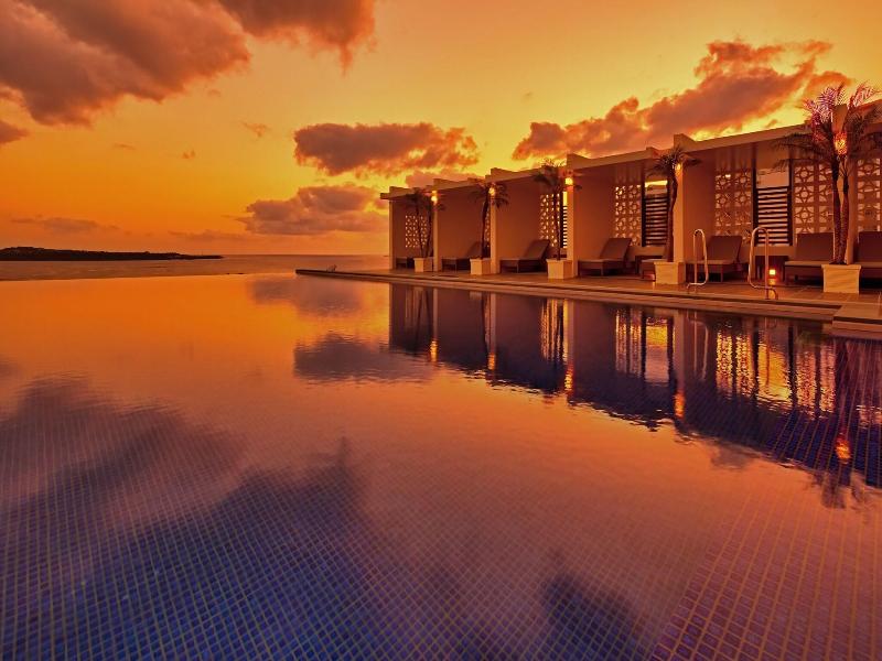 Ala Mahaina Condo Hotel image