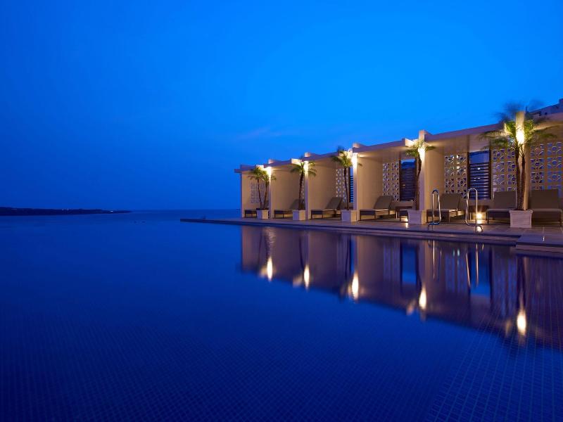Ala Mahaina Condo Hotel image
