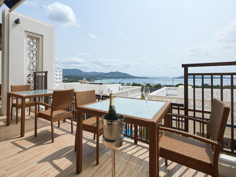 Ala Mahaina Condo Hotel image