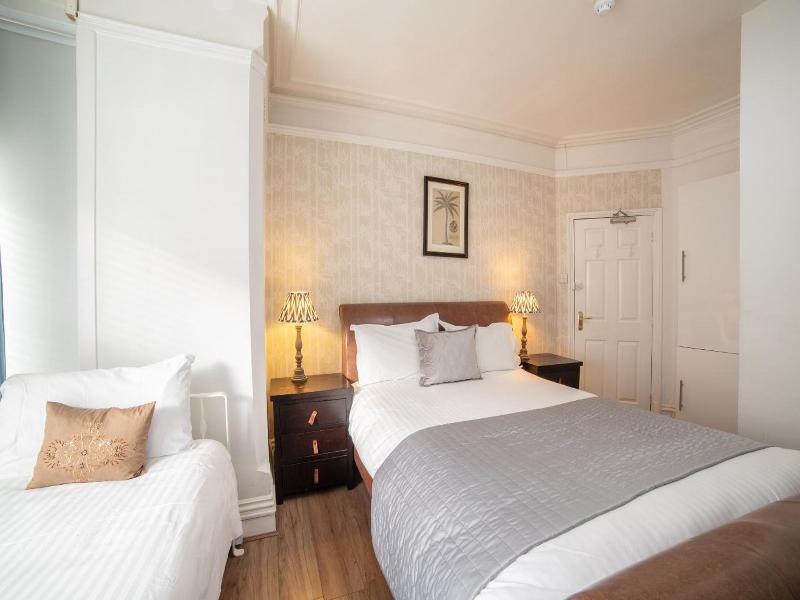 Lonsdale Guest House image