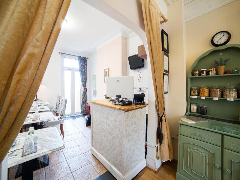 Lonsdale Guest House image
