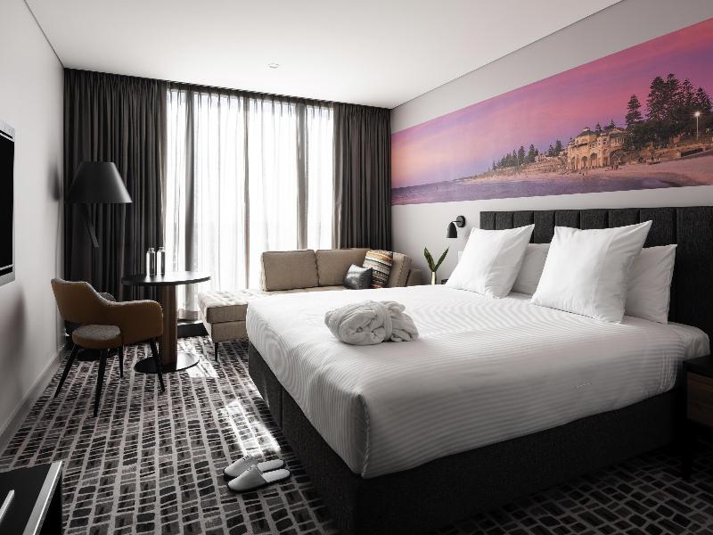 Novotel Perth Murray Street image