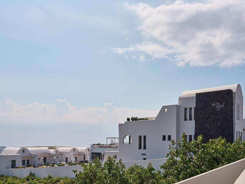 Alleys All-Suite Hotel & Sp