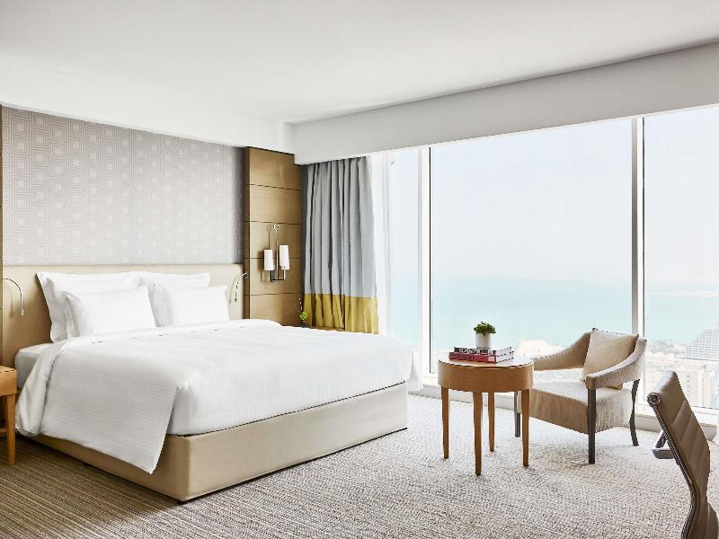 Pullman Doha West Bay image