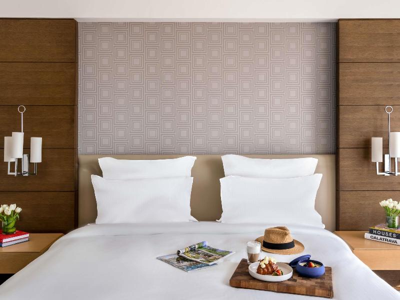 Pullman Doha West Bay image