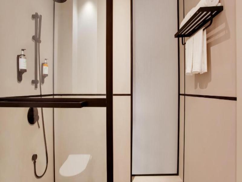 Lemon Tree Hotel Jumeirah, Dubai image