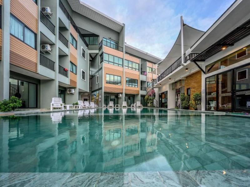 Phuket Airport Place image