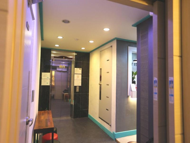 Must Stay Hotel Myeongdong image