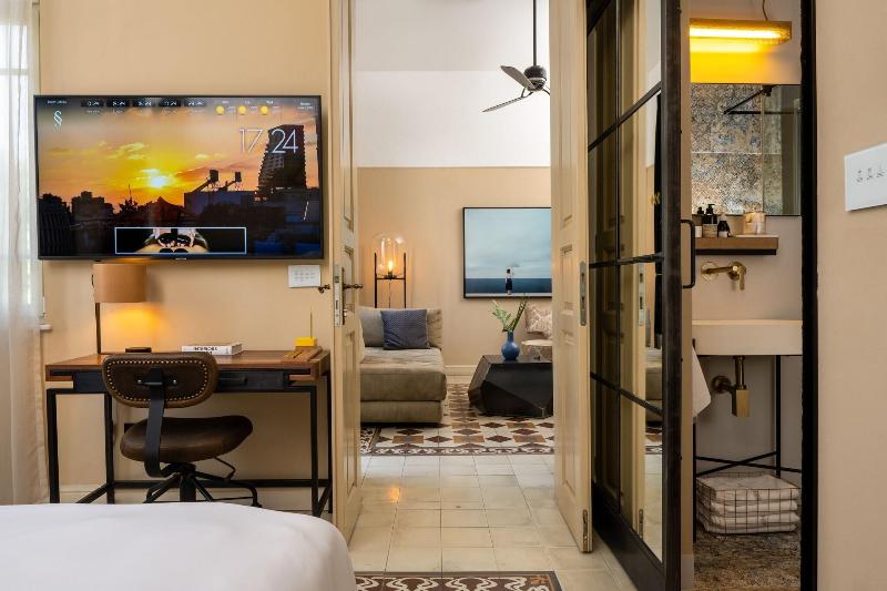 Assemblage boutique hotel image