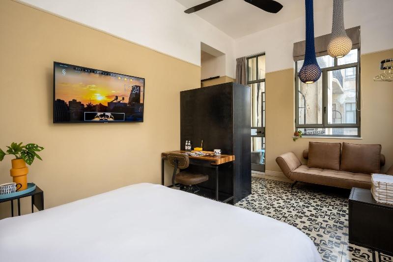 Assemblage boutique hotel image