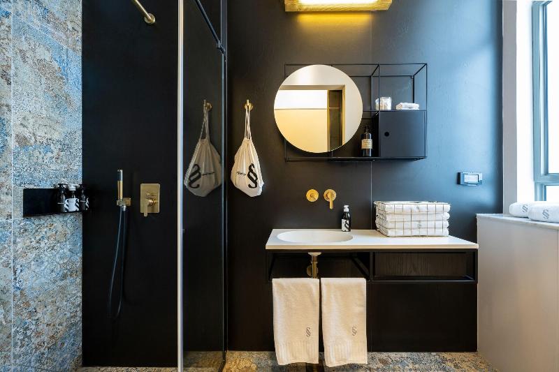 Assemblage boutique hotel image