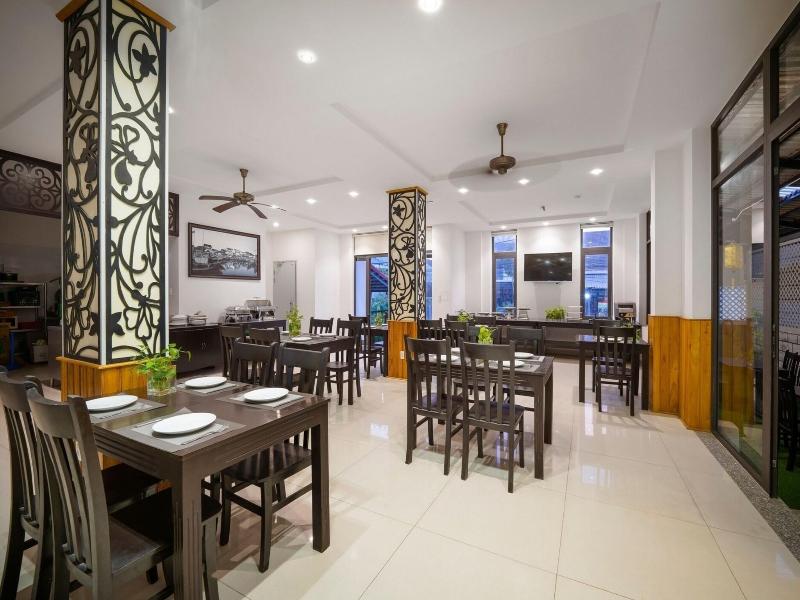 Viet Long Hoi An Beach Hotel image