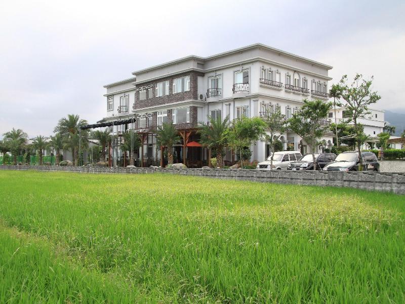 Spring Fountain Hotel image