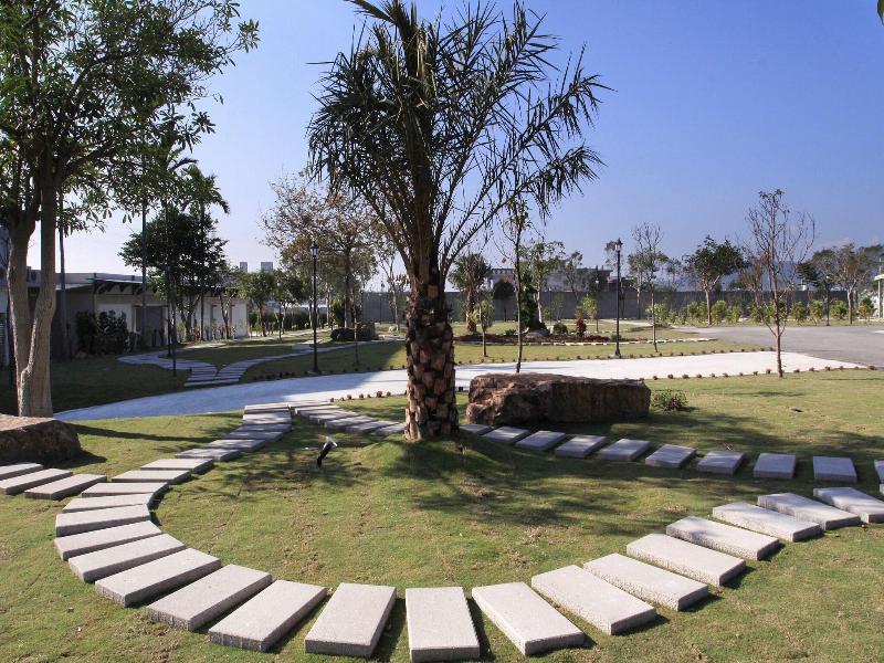 Spring Fountain Hotel image