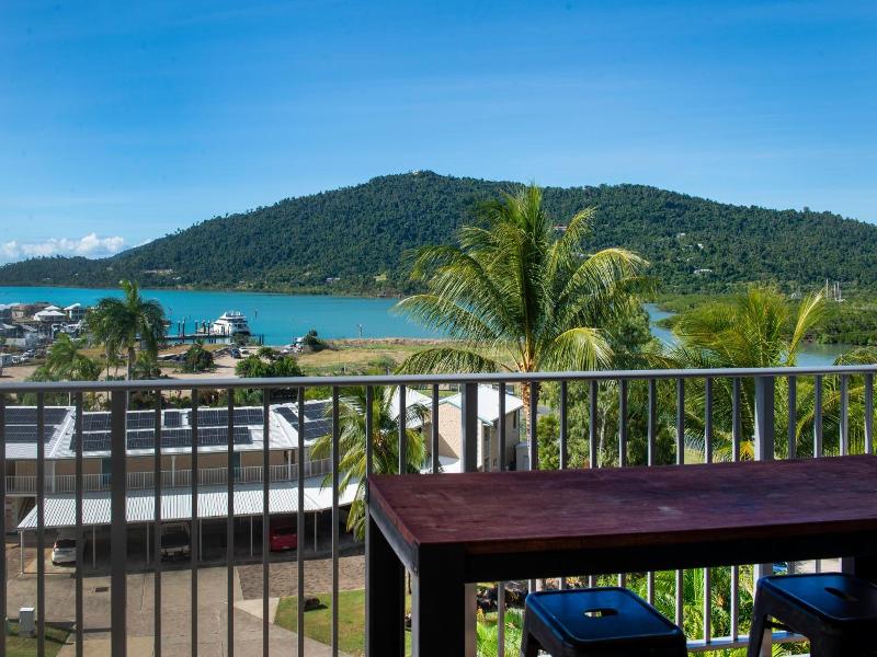 Coral Sea Vista Apartments image