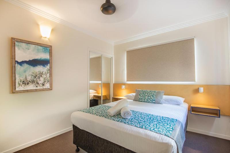 Coral Sea Vista Apartments image