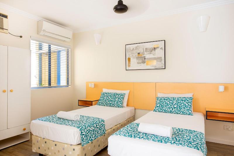 Coral Sea Vista Apartments image