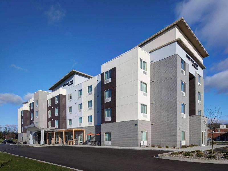 Towneplace Suites Grand Rapids Airport