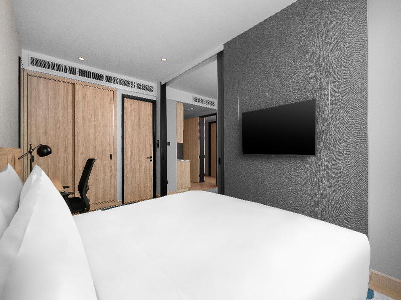 Holiday Inn & Suites Siracha Laemchabang image