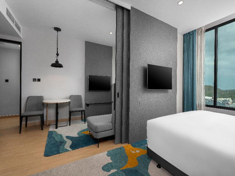 Holiday Inn & Suites Siracha Laemchabang image