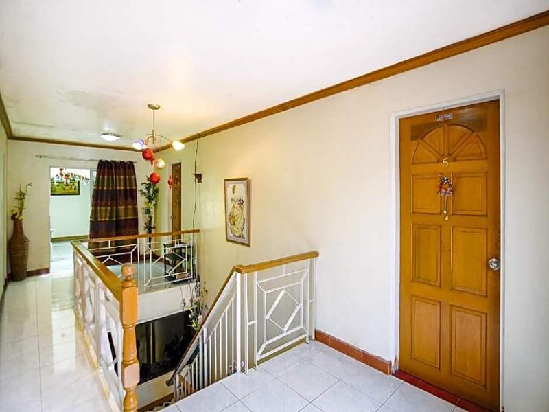 La Gracia Apartelle image