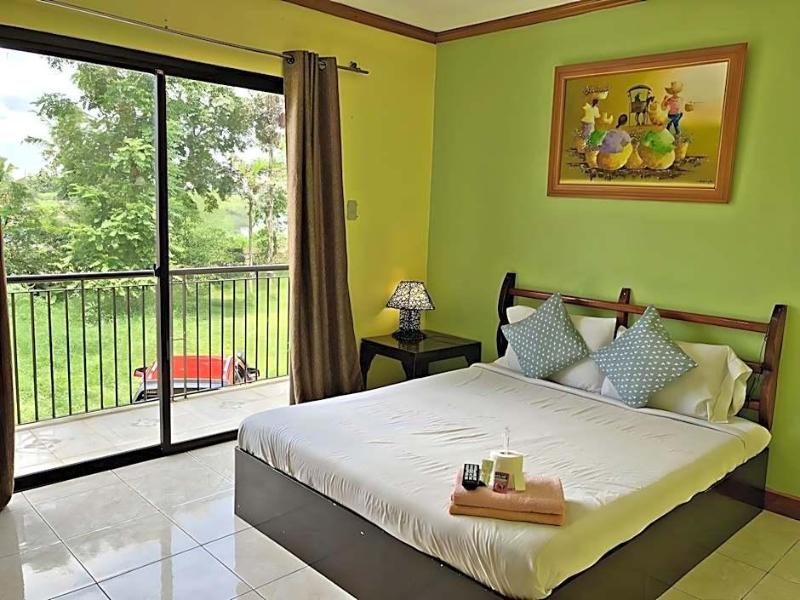 La Gracia Apartelle image