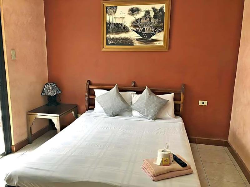 La Gracia Apartelle image