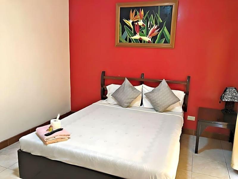 La Gracia Apartelle image