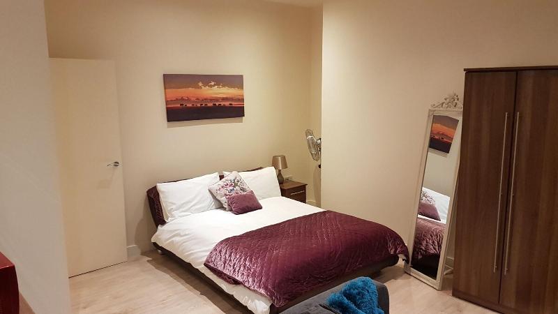 ORCHARD AVENUE SERVICED APARTMENTS
