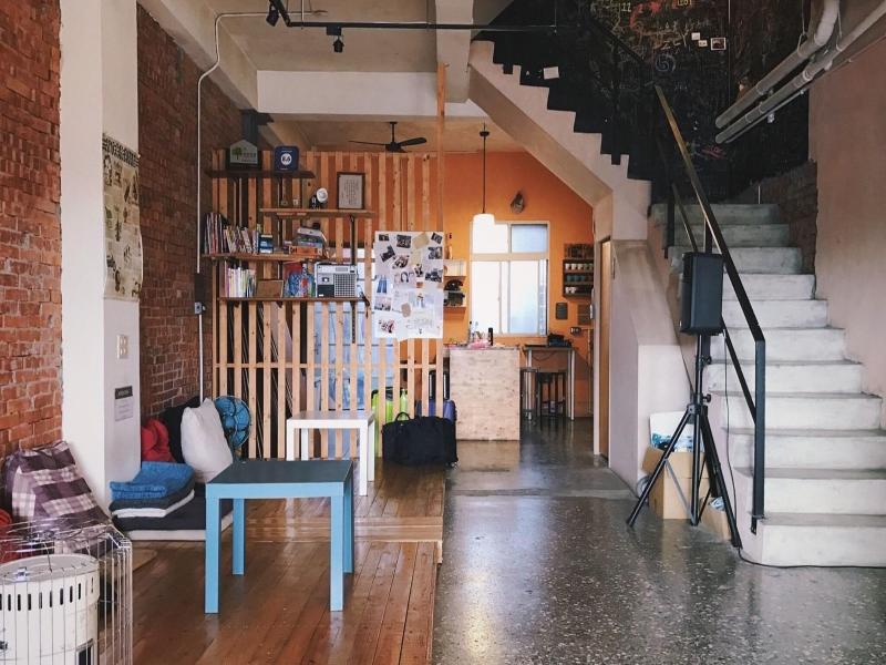 Lane62 Hostel image