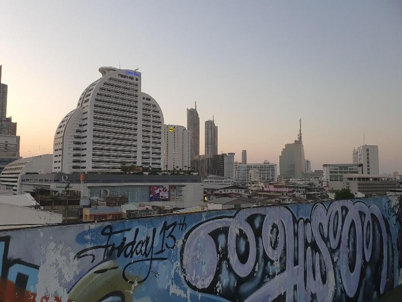 Sathorn Terrace Apartment image