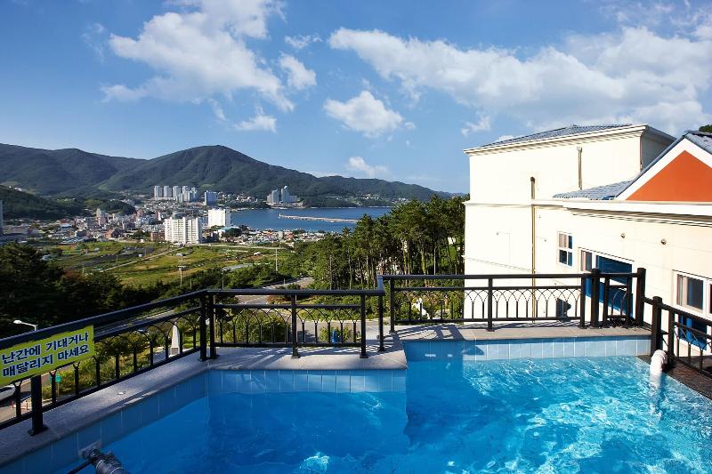 Dome Hotel Geoje image