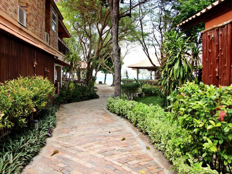 Bundhaya Resort image