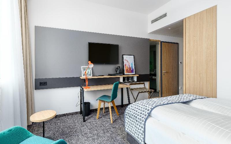 Clarion Hotel Vienna South image
