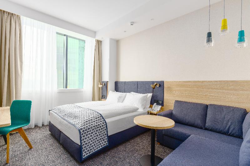 Clarion Hotel Vienna South image