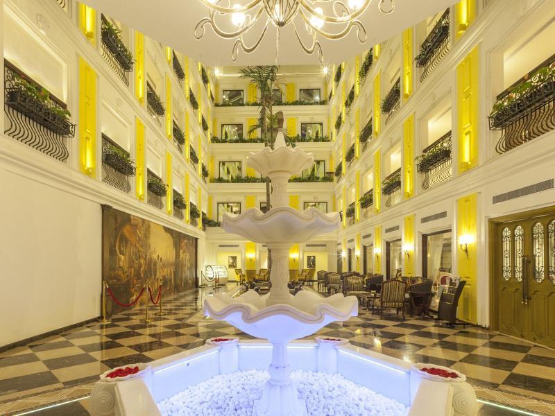 Fragrant Nature Kochi - A Classified 5 Star Hotel