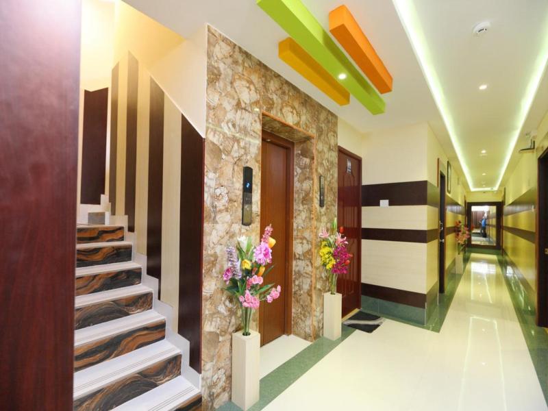 Royal Grand Hotel Tambaram image