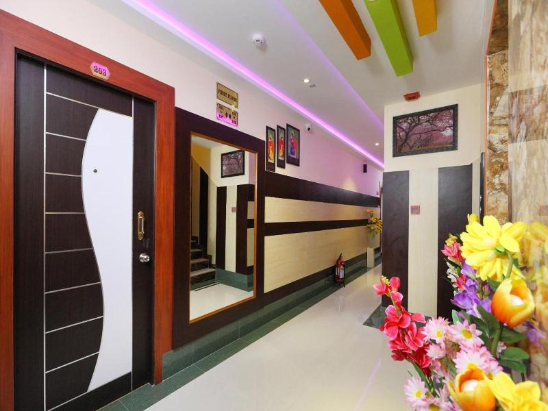 Royal Grand Hotel Tambaram image