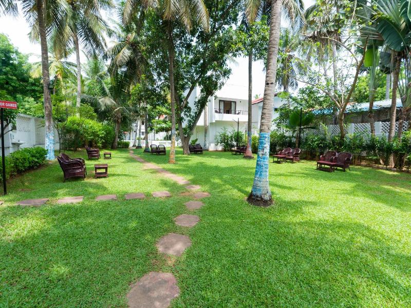 Shelter Beach Resort Ecr image