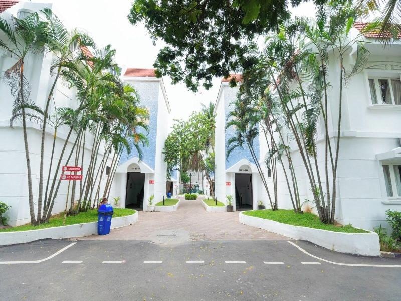 Shelter Beach Resort Ecr image