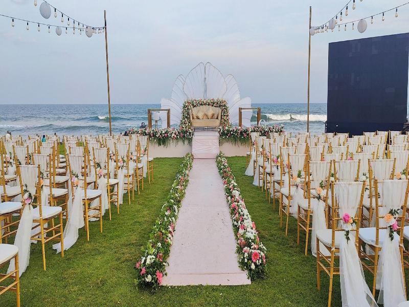 Shelter Beach Resort Ecr image