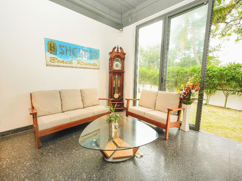 Shelter Beach Resort Ecr image