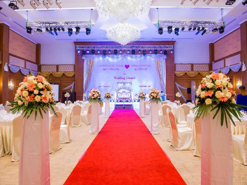 Sky Star Hotel image