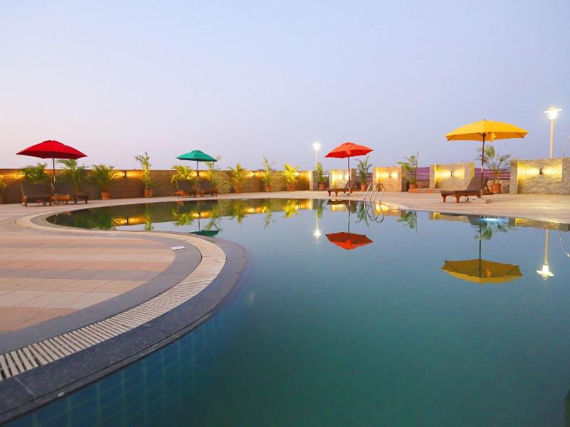 Sky Star Hotel image