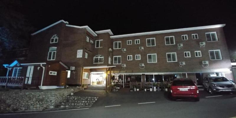 The Red House image