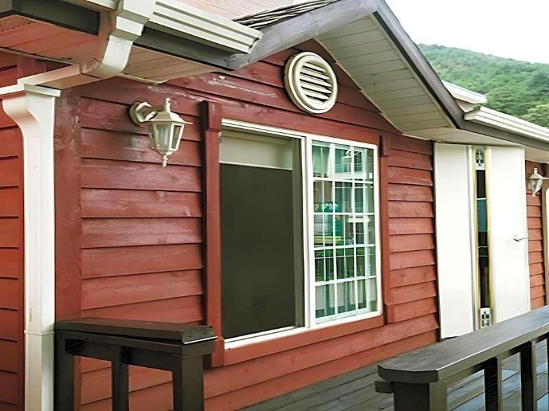 The Red House image