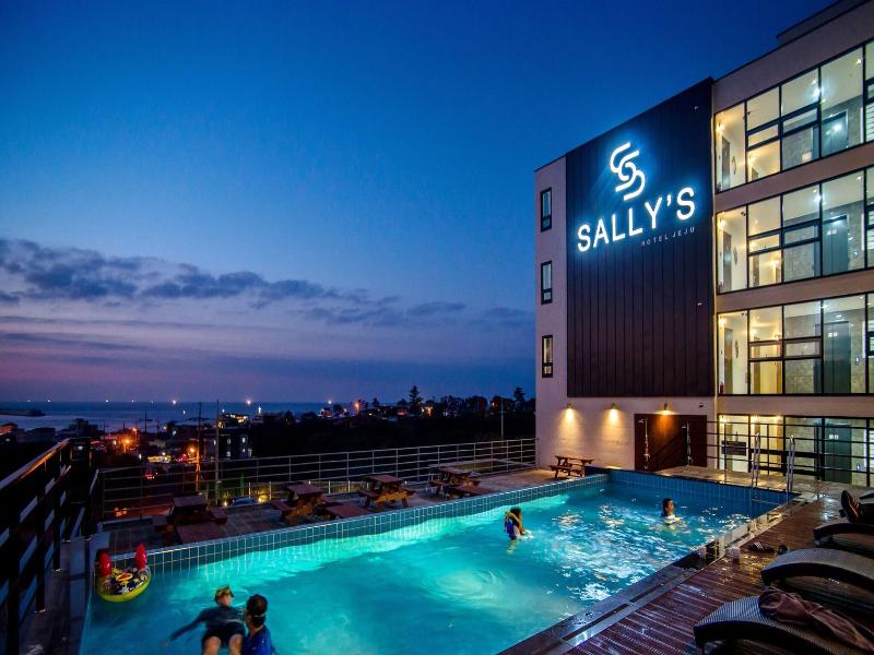Sallys Jeju Hotel