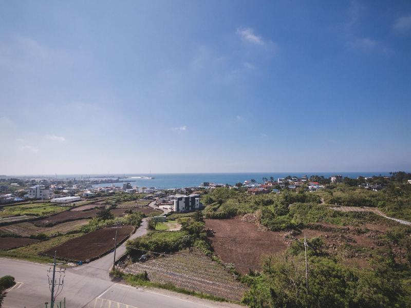 Sallys Jeju Hotel
