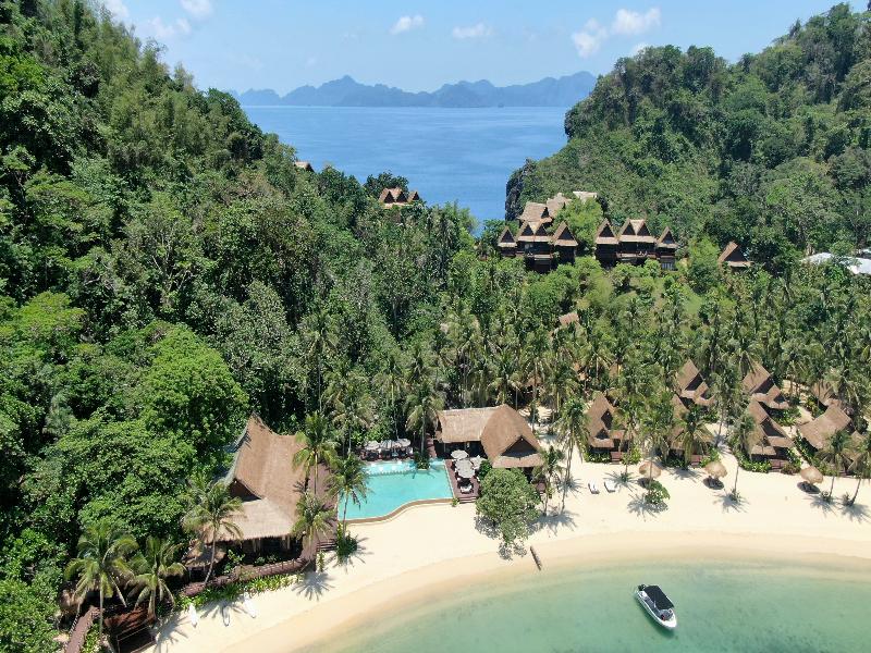 Cauayan Boutique Private Island